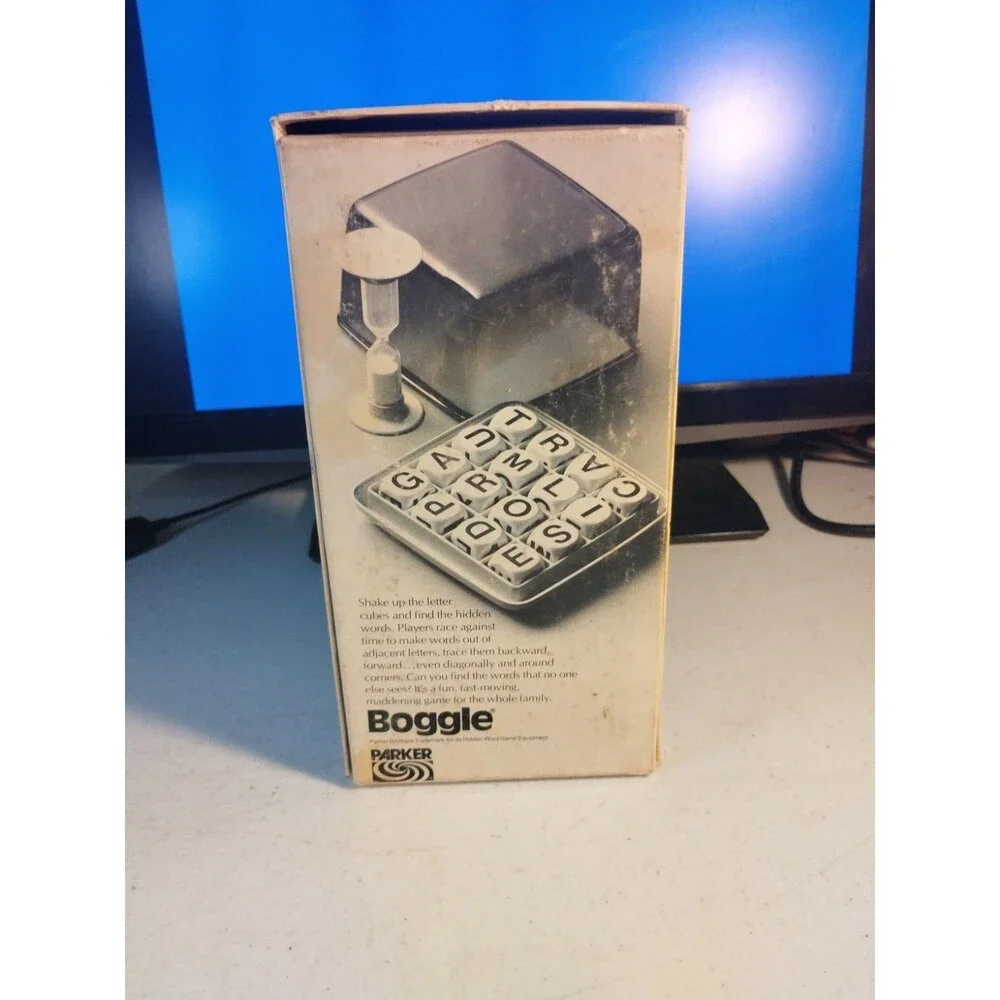 Vintage 1976 Boggle Hidden Word Game Parker Brothers - Complete In Box